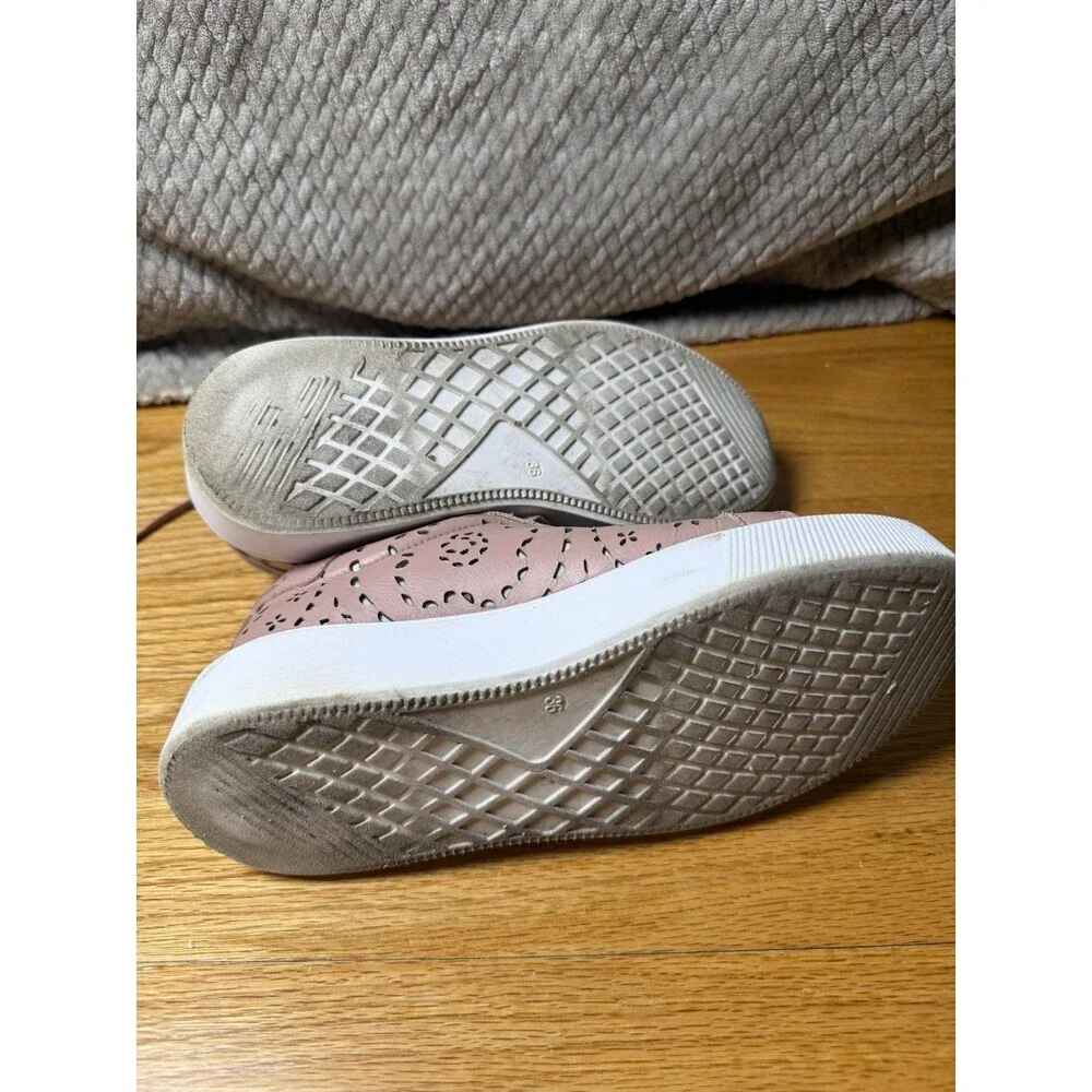 Ted Baker Women's Cwisp Laser Cut Platform Leather Sneakers Dusky Pink Sz 5.5 - Picture 12 of 16